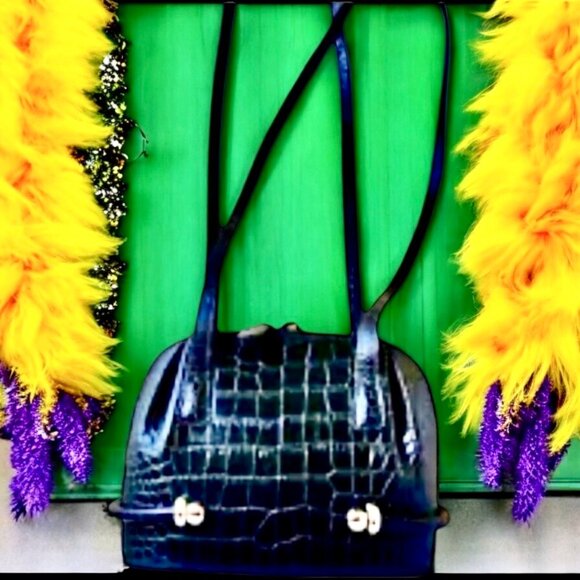 Bally Vintage Italy Croc Embossed Leather Shoulder Handbag Zipper - Picture 12 of 13